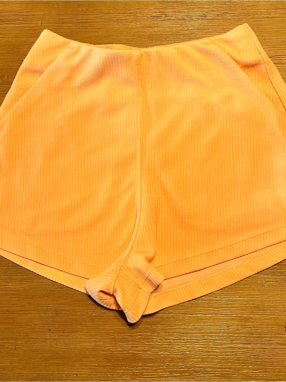 Lululemon Ribbed High-Waist Orange Shorts size 2
